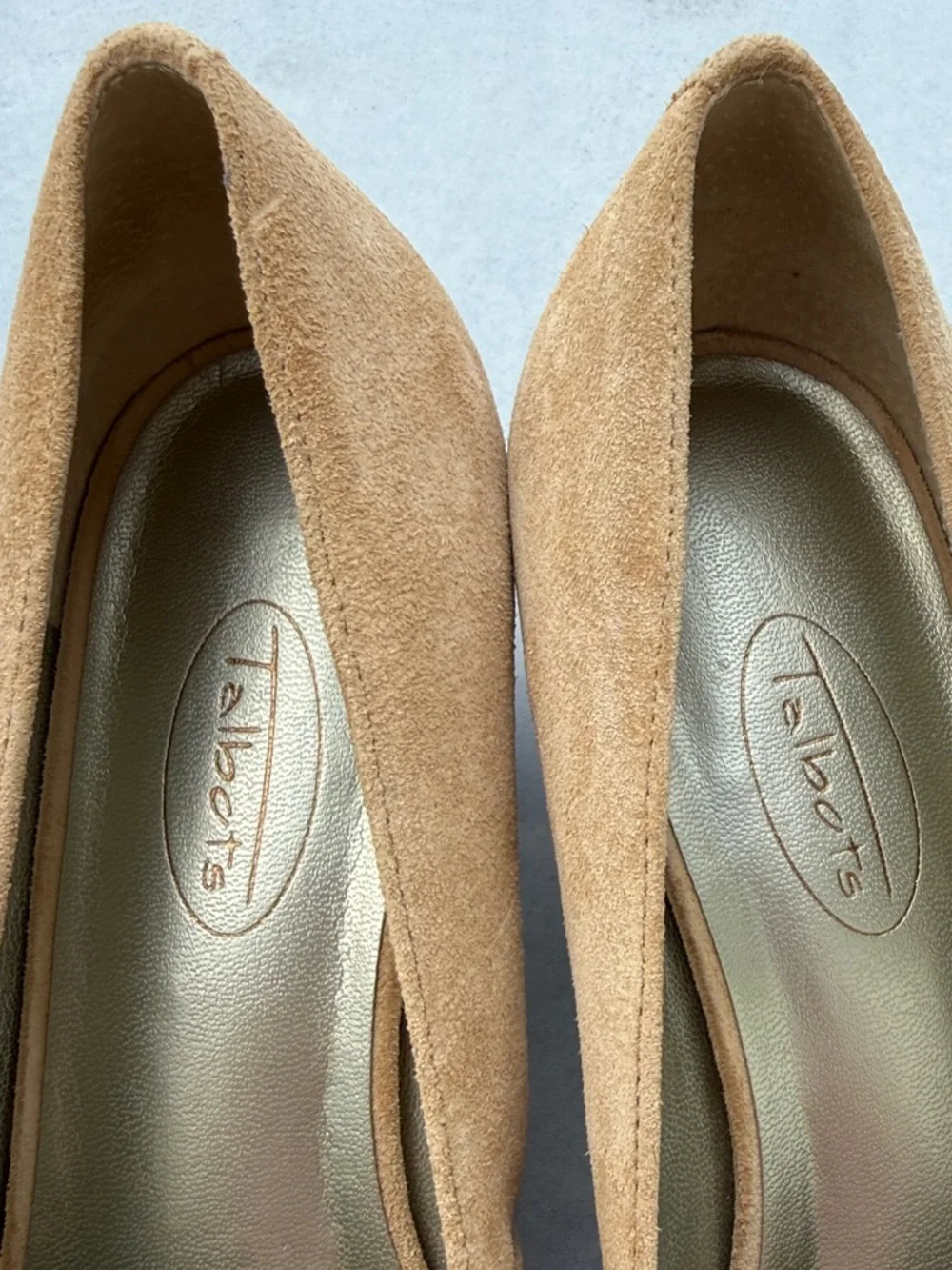 Talbots Tan Suede Block Heel Pumps 7.5